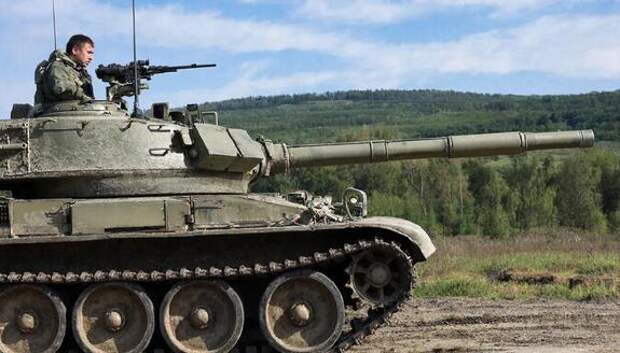 Сильнейшие армии мира: Россия в тройке лидеров, Украина — на 20-м месте