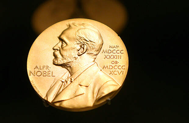 Скандал вокруг Нобелевской премии по литературе — в этом году награждения не будет