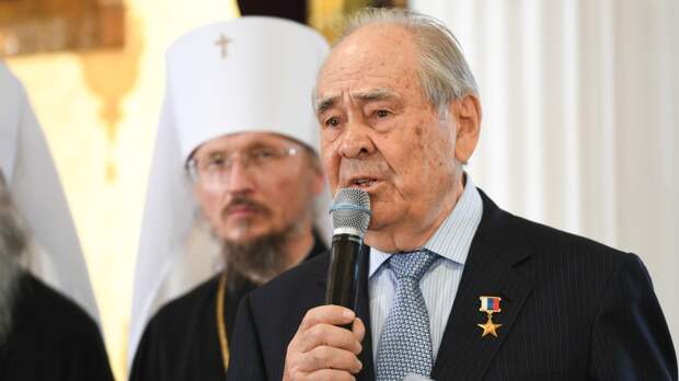 Минтимер Шаймиев принял участие в торжествах, посвященных дню явления Казанской иконы Божией Матери