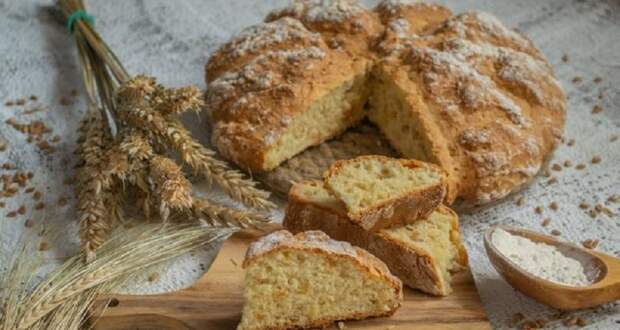 Домашний белый хлеб в духовке: с манкой и арахисом
