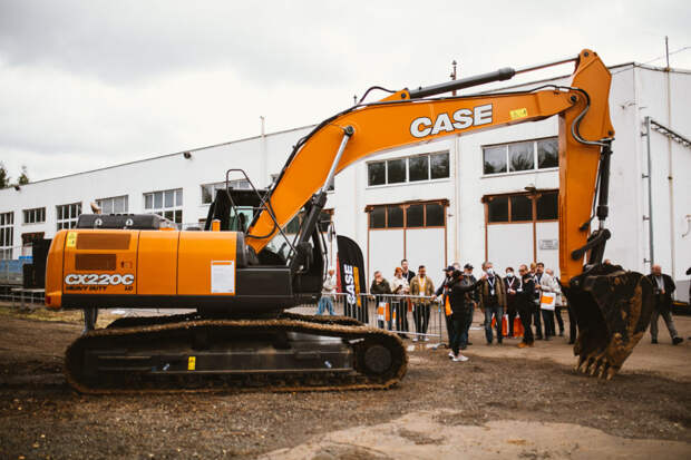 CNH Industrial провела в Подмосковье фестиваль дорожно-строительной техники CASE и IVECO. Какие самые интересные новинки смогли увидеть гости?