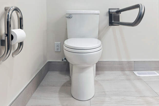 Неприятный запах мочи оказался признаком опасных заболеваний