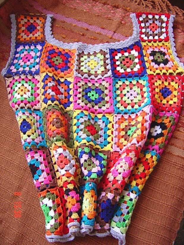 96-Blusa colorida em crochet (384x512, 115Kb)