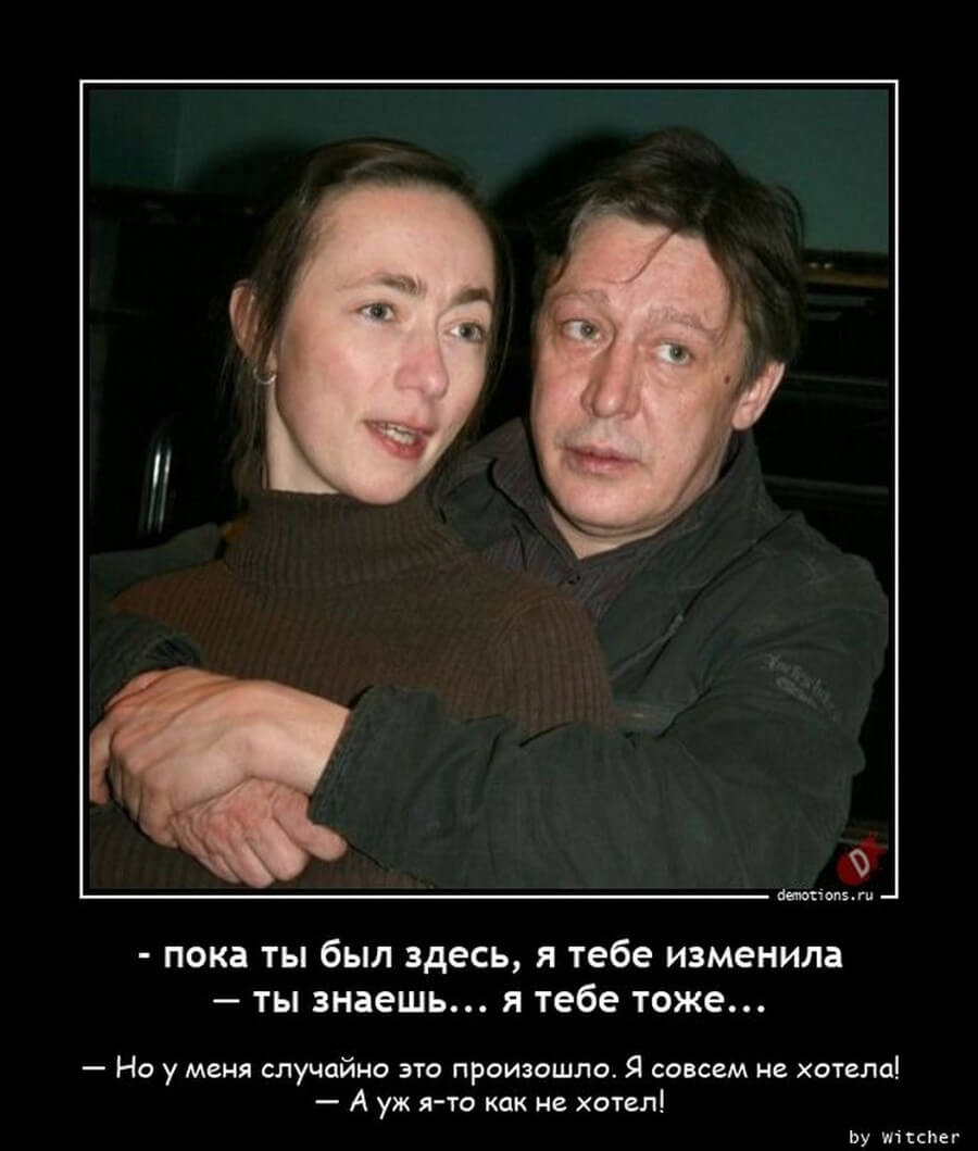 Пятничные демотиваторы: праздники, социум и живность