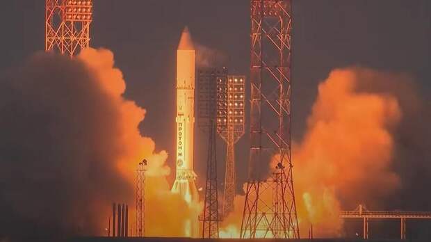 Запуск ракеты-носителя "Протон-М" с космодрома "Байконур"