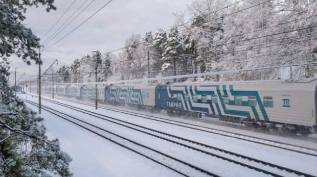 Шесть поездов «Таврия», которые ранее задерживались в пути, прибыли на станции назначения