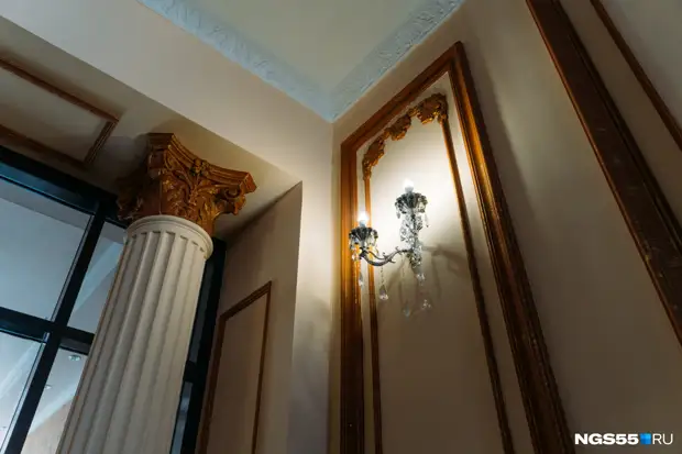 Коридоры с хрусталем и семиугольный номер: гостиница «Россия» готовится к открытию (а мы побывали внутри)