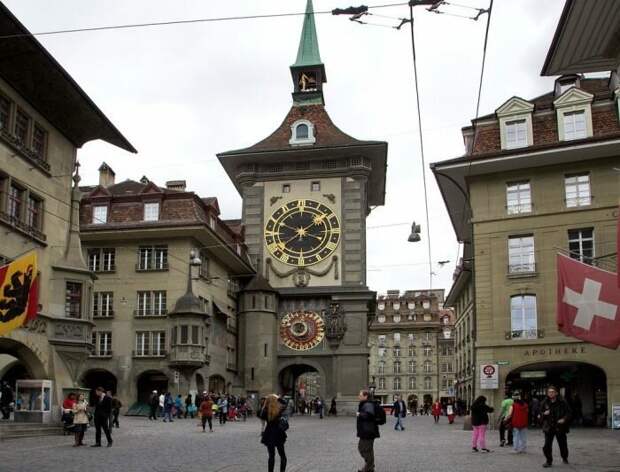 Цитглогге – европейская старушка башенные часы, самое большое, символ горда