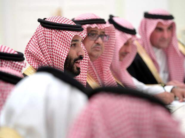 Белогорьев: Саудиты подняли цены для США только для своей выгоды