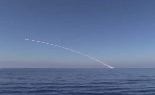 Российская субмарина успешно уничтожила береговую цель ракетой «Калибр» из Японского моря