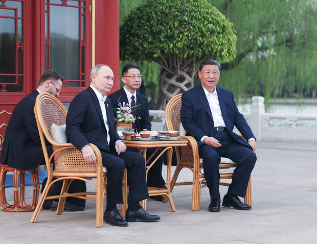"Определяющий характер": Политолог назвал три причины, почему визит Путина в Китай можно назвать знаковым