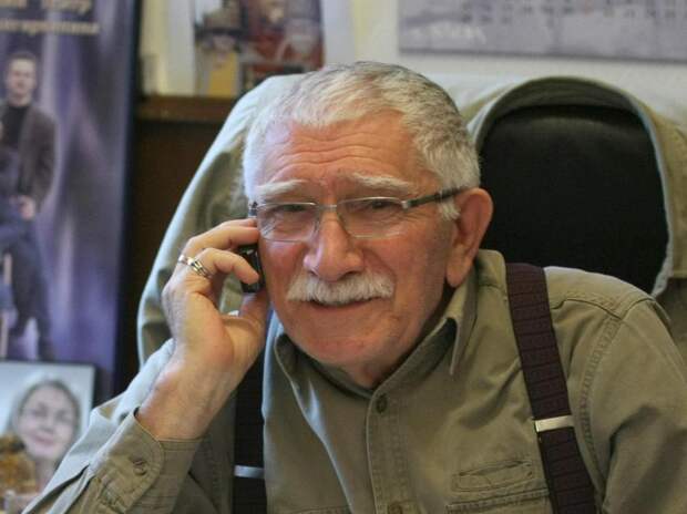 «Ждет, когда я помру»: вдова Джигарханяна о том, что живет в квартире, половину которой муж продал бизнесмену