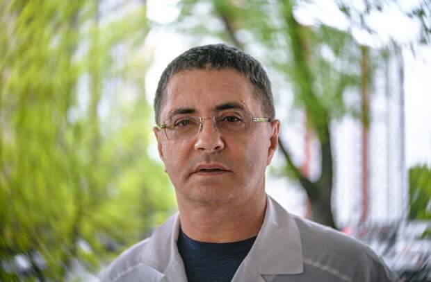 Доктор Мясников похвастался умением определять по лицу человека с запором