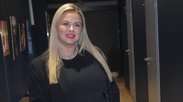 Анна Семенович заступилась за Славу после скандала на концерте в Пензе