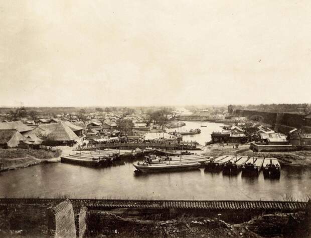 Вид на Большой канал. Вид на Большой канал.