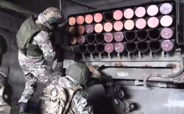 Американский военный эксперт: После взятия Авдеевки русские теоретически могут двинуться в самое сердце Украины