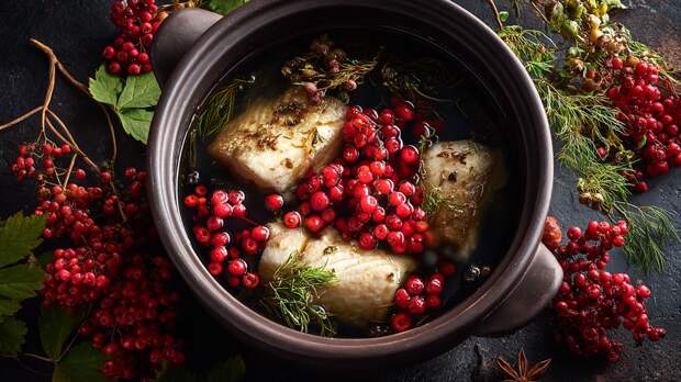 Древний рецепт ухи с калиной обнаружили археологи в Подмосковье