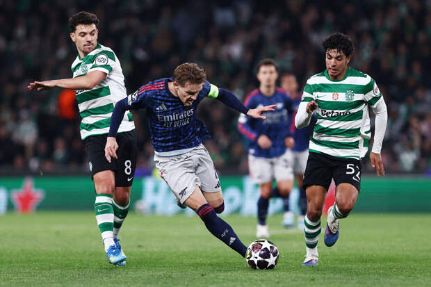 "Арсенал" на выезде переиграл "Спортинг" в четвертьфинале Лиги чемпионов