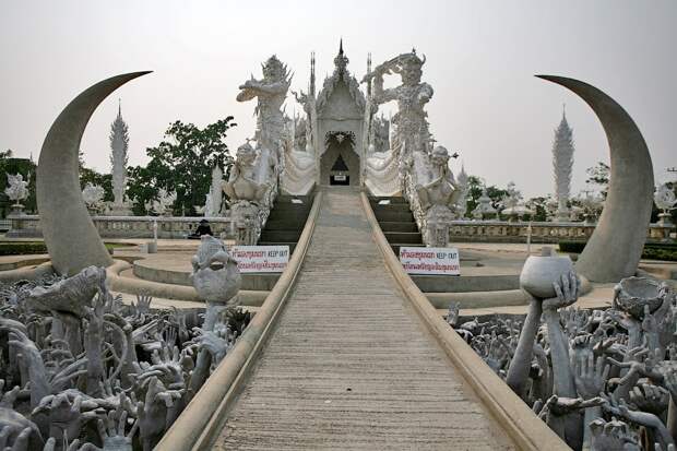 Храм Wat Rong Khun