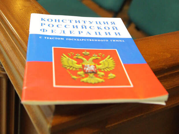 Биатлонист Сергей Чепиков о поправках к Конституции: 