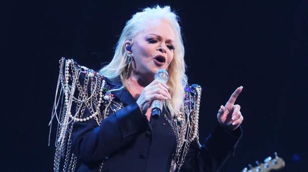 Юрист оценила перспективы Долиной вернуть 176 млн рублей: "Шансов почти нет"