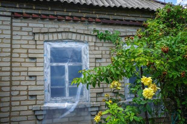 Жаркое лето на Донбассе: подлые обстрелы, атаки с дронов, спящие мины под абрикосами