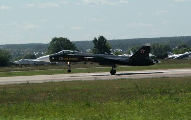 Самолет Су-47 «Беркут» беркут, самолет