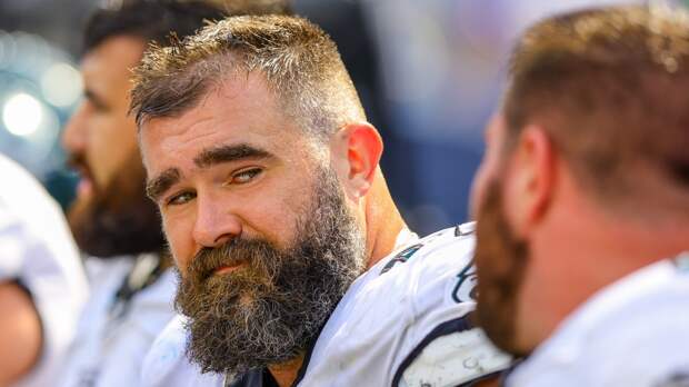 Jason Kelce on the Eagles sideline in LA at SoFi Stadium