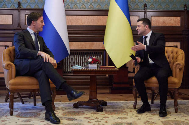 Зеленский обсудил с Марком Рютте будущее взаимодействие Украины и НАТО
