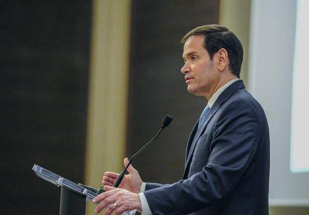 Рубио назвал выдумкой публикацию, что США добиваются отставки президента Кубы