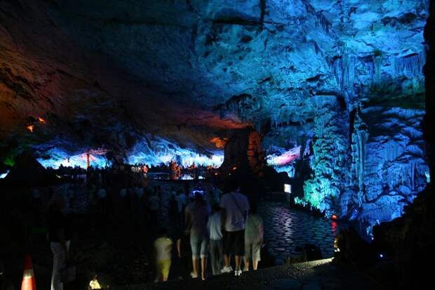 Красочные фотографии Пещеры China_005