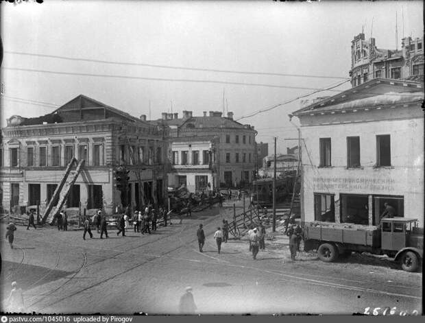 Как сносили Москву в 1930-е годы? Исчезнование старой Москвы в кадрах. #80