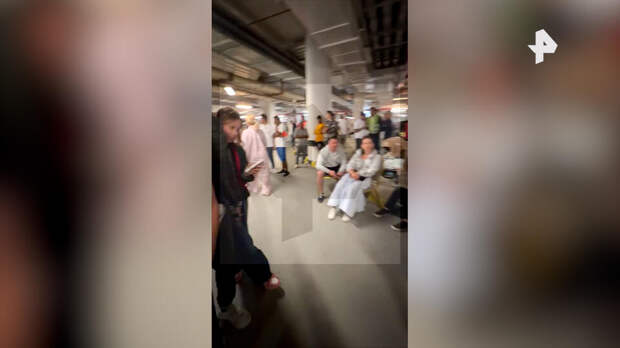 Туристы показали, как прятались на парковках отелей в Дубае во время атаки Ирана