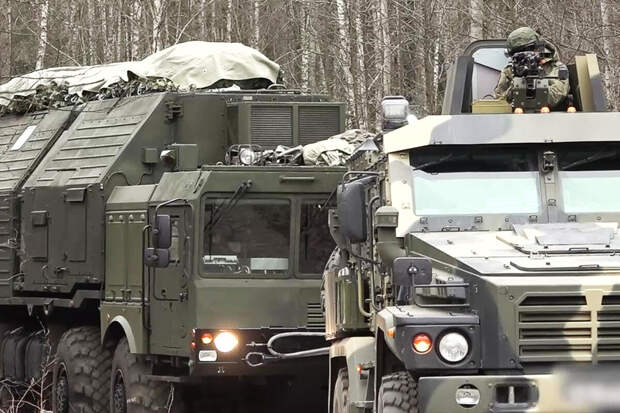 Журавлев: "Орешник" в любой момент ударить по европейским военным заводам