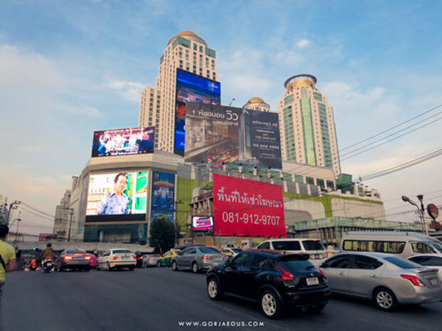 Streets-Bangkok-Thailand-15.jpg
