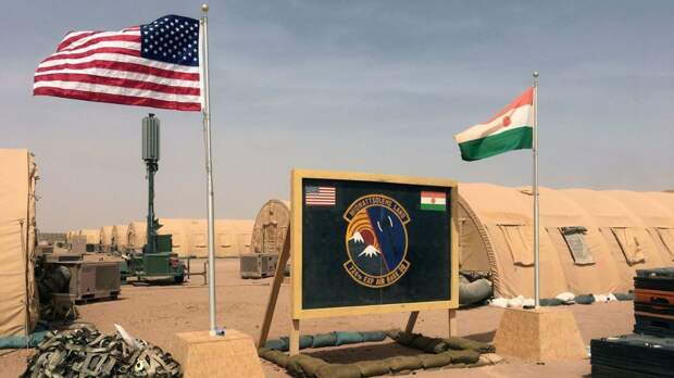 "Русские на базе ВВС США в Нигере нервируют наших солдат": Пентагон официально приказал всем своим частям покинуть страну