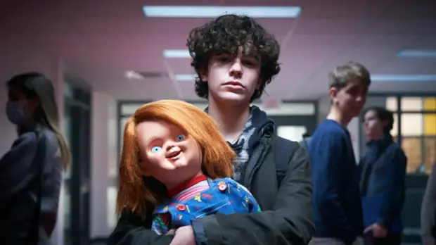 Проблемы подростка-стендапера и переосмысление старых хоррор-франшиз: главные сериалы октября