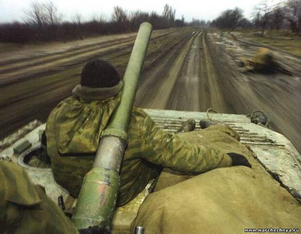 Отчаянные. Восемь подвигов танкистов армия, танк, танкист, герой, подвиг, чечня, афганистан, южная осетия, история