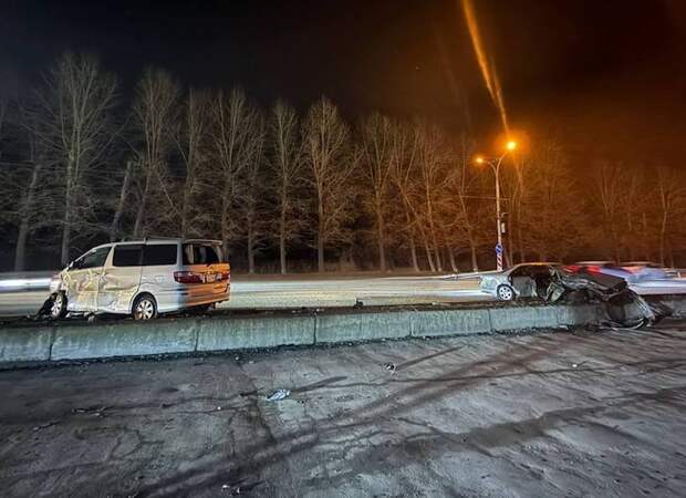 Смертельное ДТП на в Первомайском районе Новосибирска: минивен протаранил седан