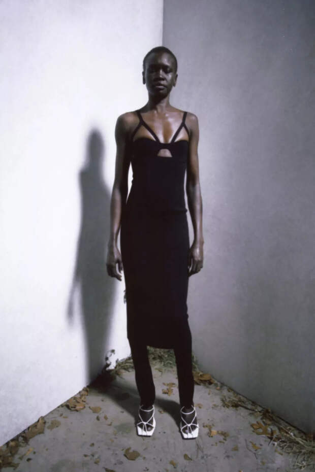 Khaite Spring/Summer 2021 Ready-to-Wear Khaite Spring/Summer 2021 Ready-to-Wear Collection