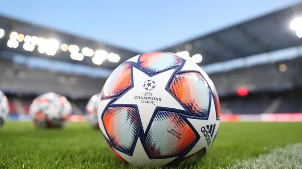 Стал известен стартовый состав «Локомотива» на матч ЛЧ с «Зальцбургом»