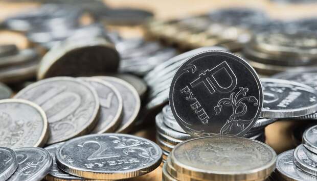 Рубль продолжает укрепляться к основным валютным парам