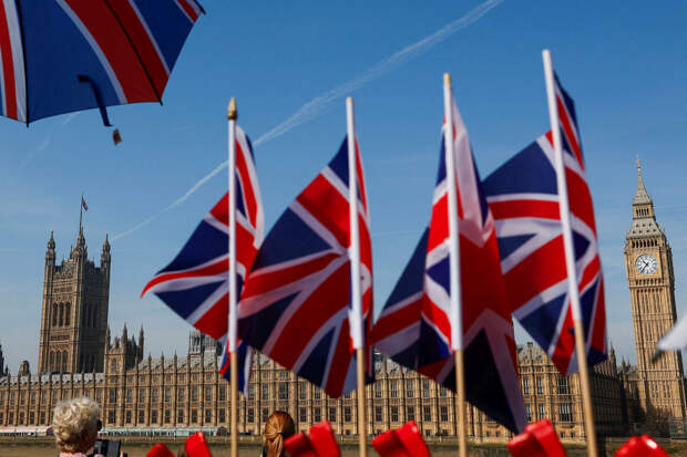 Мэра Манчестера Энди Бернэма не допустили до выборов в британский парламент