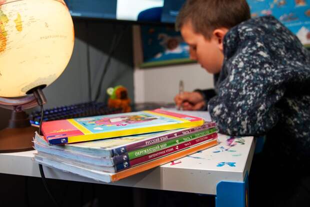 Школы Чувашии перевели на дистант из-за угрозы атаки дронов