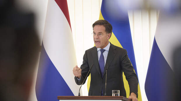 Глава МИД Франции и генсек НАТО устроили публичный спор о военной самостоятельности Европы (ВИДЕО)