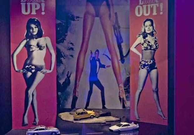 Музей авто истории в турине, италия. (трафик)