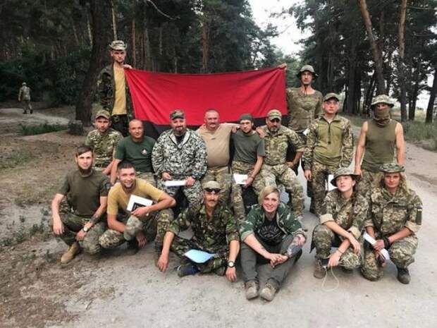 Для чего устраивают «войны с добробатами»