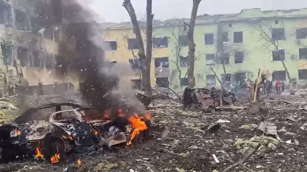 Басурин: бойцы «Азова» расстрелом театра в Мариуполе создали «картинку» для западных СМИ