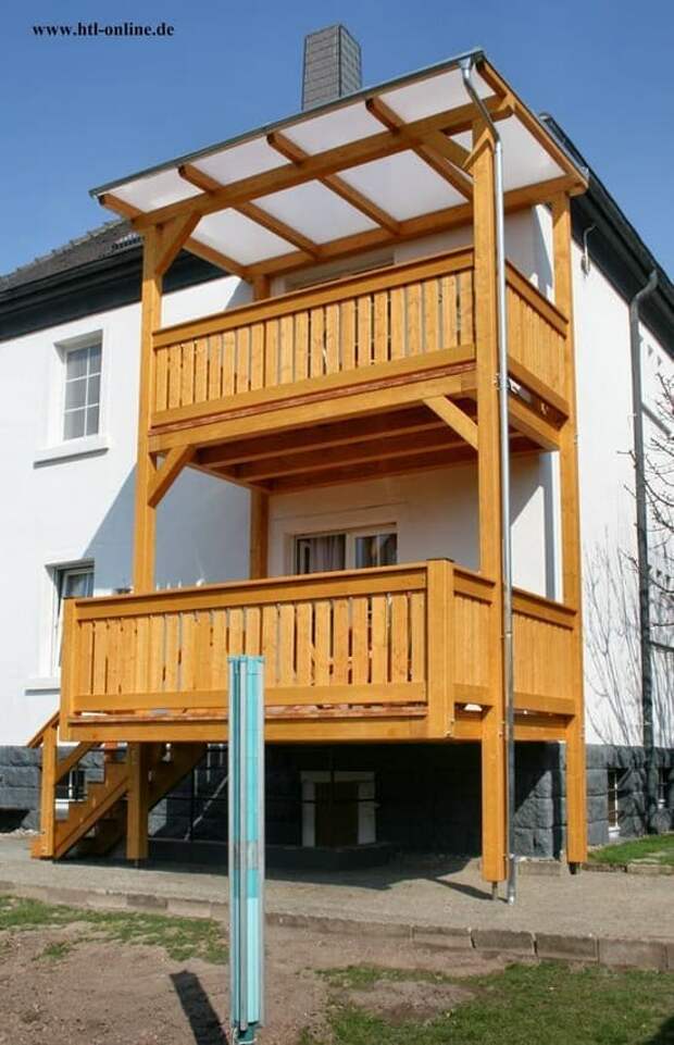 Как пристроить балкон к частному дому : 30 практичных и интересных идей