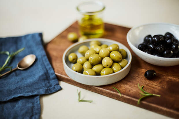 Испанские оливки в русской гастрономии - история любви